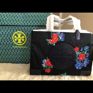 💯% Authentic NWT Tory Burch Ella Printed Tote